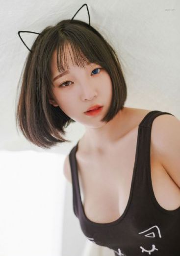 欧美无码一小老弟影院_超清在线播放观看