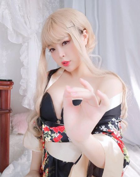 欧美性乱xxx_720高清视频播放