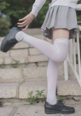 美女胸被狂揉扒开吃奶的网站o_国产剧全集免费播放