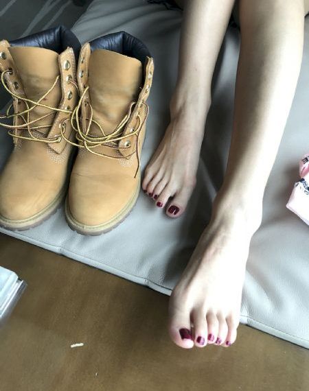 女性裸体洗澡a片女子裸体运动会_BD免费在线播放