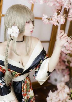 欧美女星街拍图片_720完整版观看