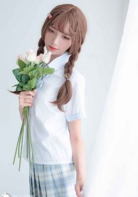 欧美美女长发视频_高清迅雷下载