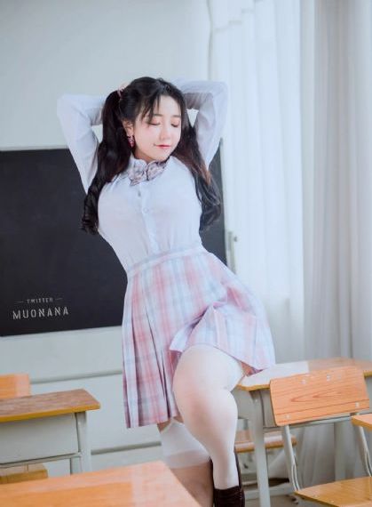 欧美街拍胖_4K全集在线观看