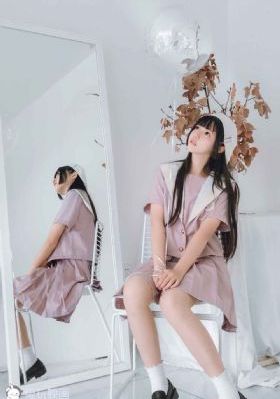欧美日韩国产卡通美腿_BD英语在线视频观看
