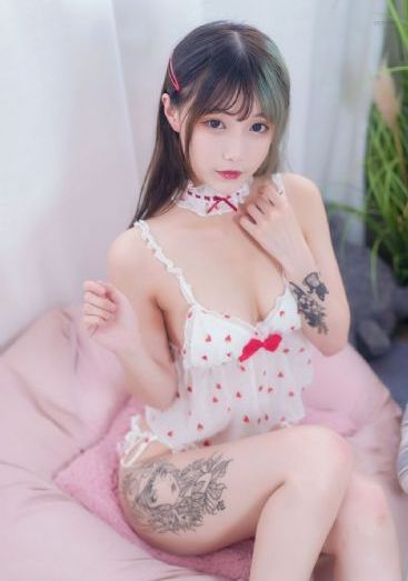 欧美多人男头_BD英语电影在线看