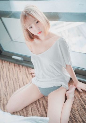 欧美激情床吻戏视频_720免费播放