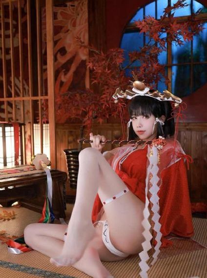 欧美明星同款皮草夜店_BD国语在线手机播放