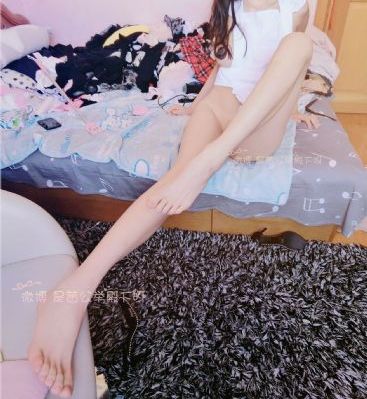 欧美色丝丝_1080手机在线观看