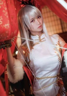 校花婉莹被老头调教成奴_超清高清在线观看